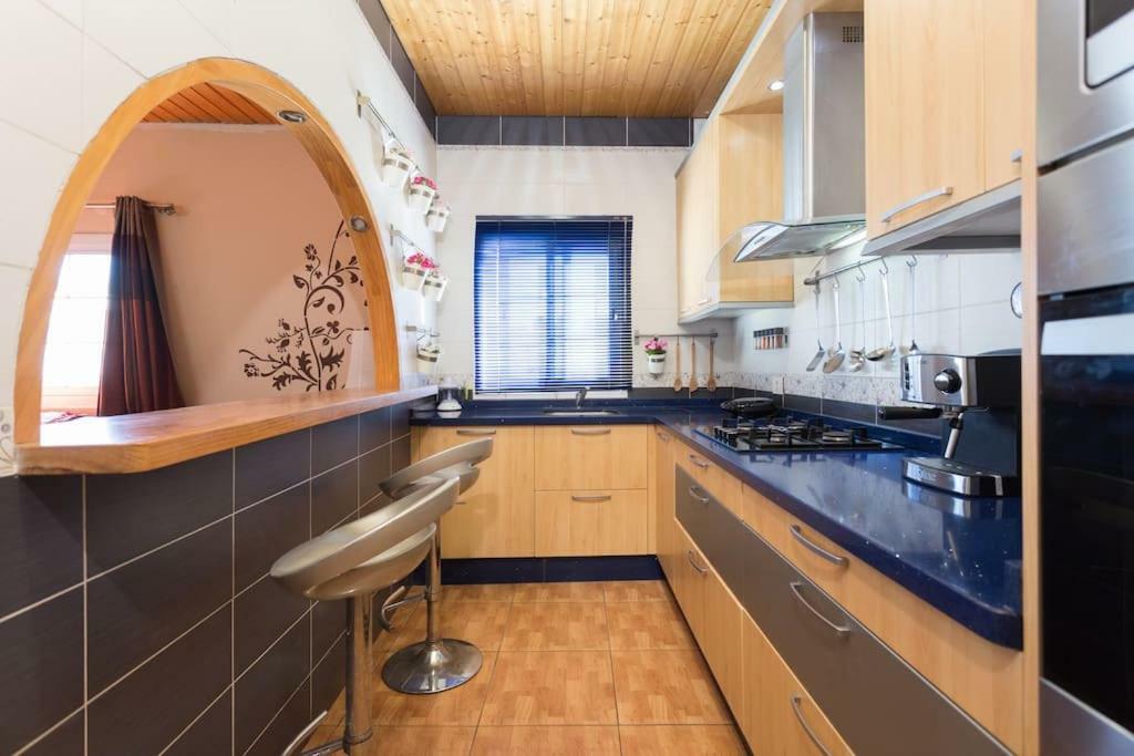 Villa Blanca Tenerife - Private Rooms - Terrace And Bbq, 5 Minutes From The Beach And Airport 圣伊西德罗 外观 照片